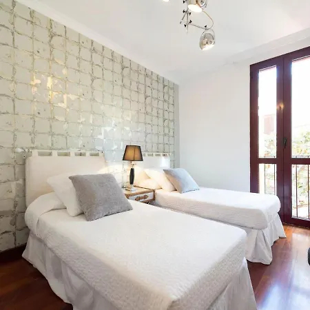 Holiday Duplex Perdomo *